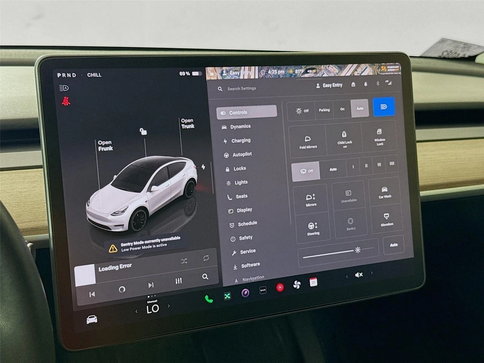 2022 Tesla Model Y Performance - Image 8 of 21