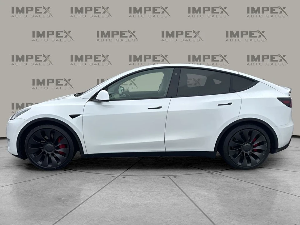 2022 Tesla Model Y Performance - Image 2 of 12