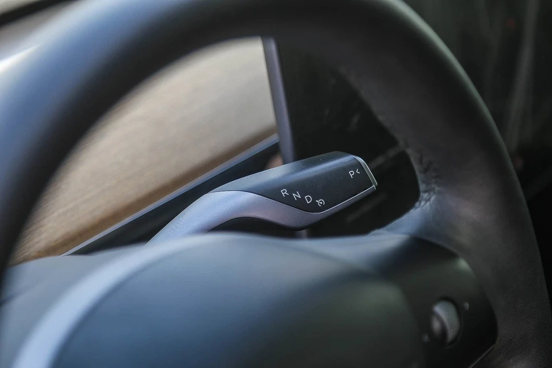 2022 Tesla Model Y Performance - Image 18 of 21