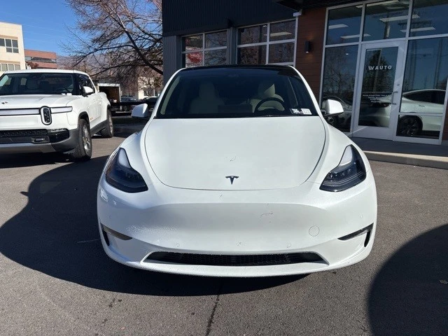 2022 Tesla Model Y Performance - Image 3 of 21