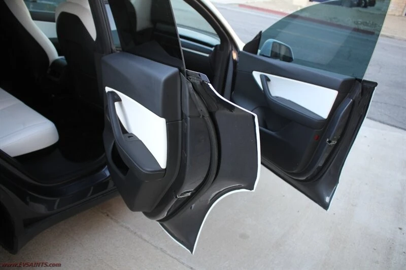 2022 Tesla Model Y Performance - Image 11 of 21