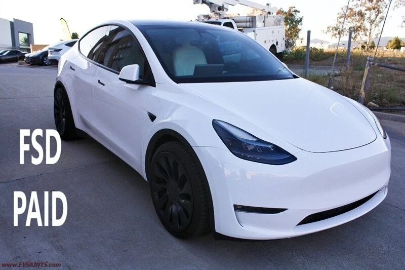 2022 Tesla Model Y Performance - Image 2 of 21