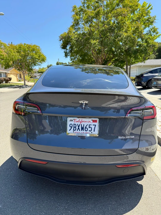 2022 Tesla Model Y Performance - Image 15 of 31