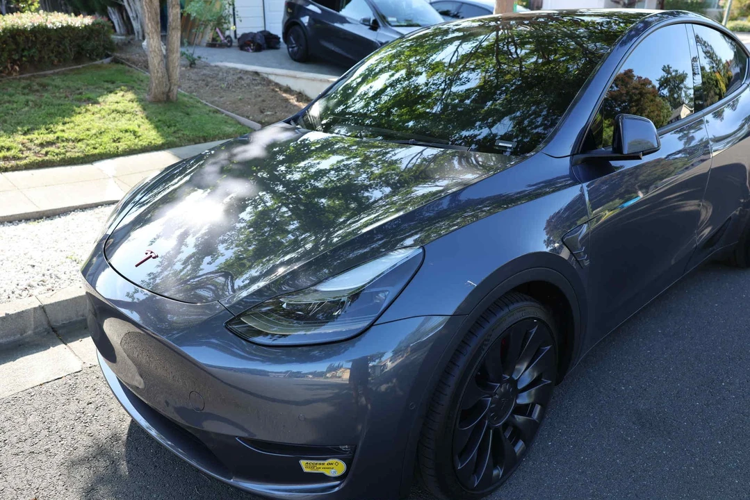2022 Tesla Model Y Performance - Image 9 of 31