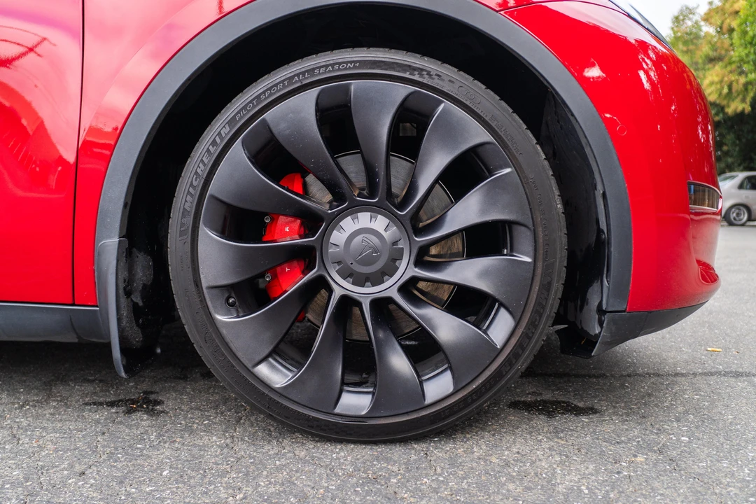 2022 Tesla Model Y Performance - Image 30 of 31
