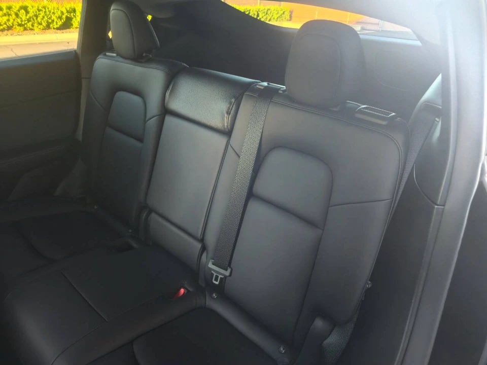2022 Tesla Model Y Performance - Image 21 of 21