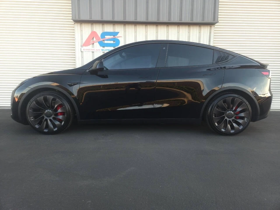 2022 Tesla Model Y Performance - Image 3 of 21