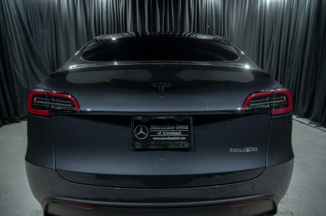 2022 Tesla Model Y Performance - Image 6 of 17