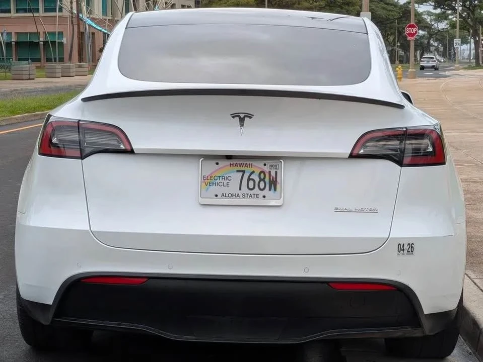 2022 Tesla Model Y Performance - Image 4 of 17