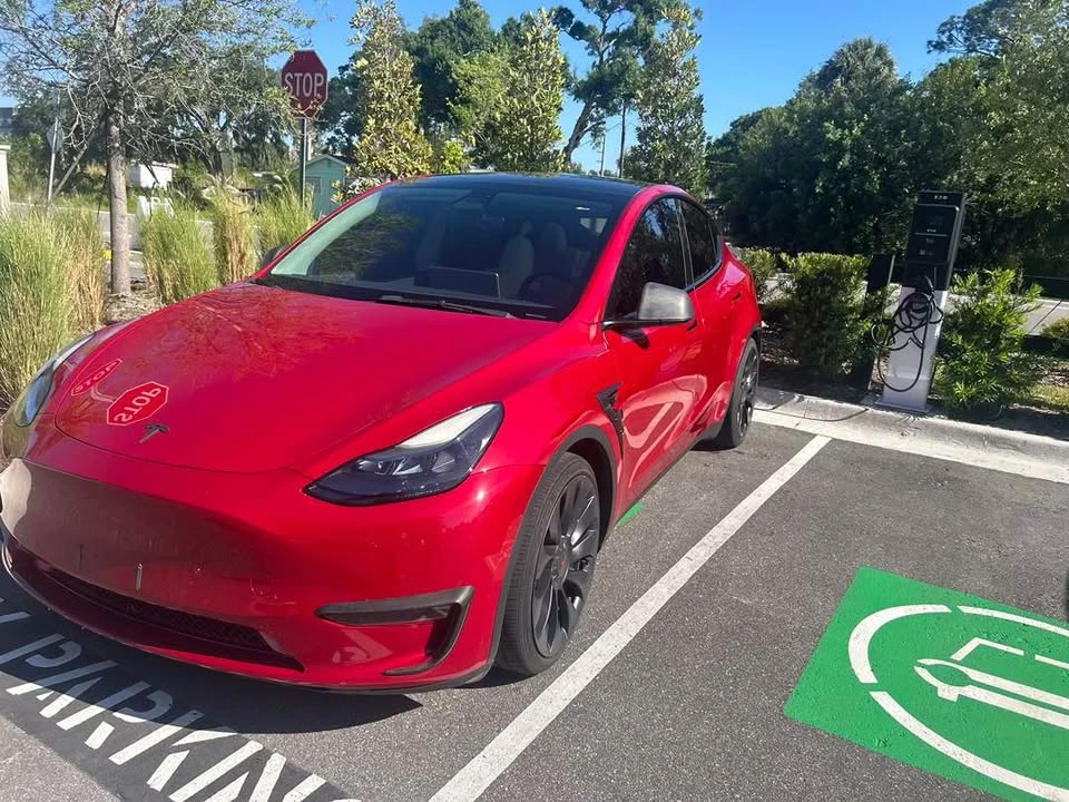 2022 Tesla Model Y Performance - Image 19 of 19