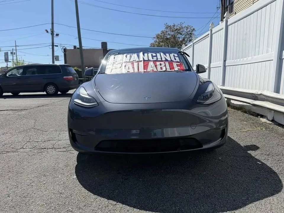 2022 Tesla Model Y Performance - Image 2 of 14