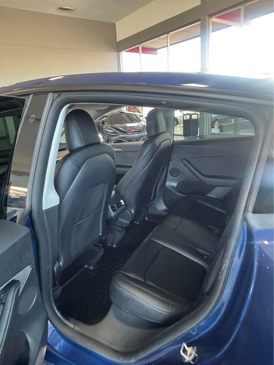 2022 Tesla Model Y Performance - Image 6 of 9