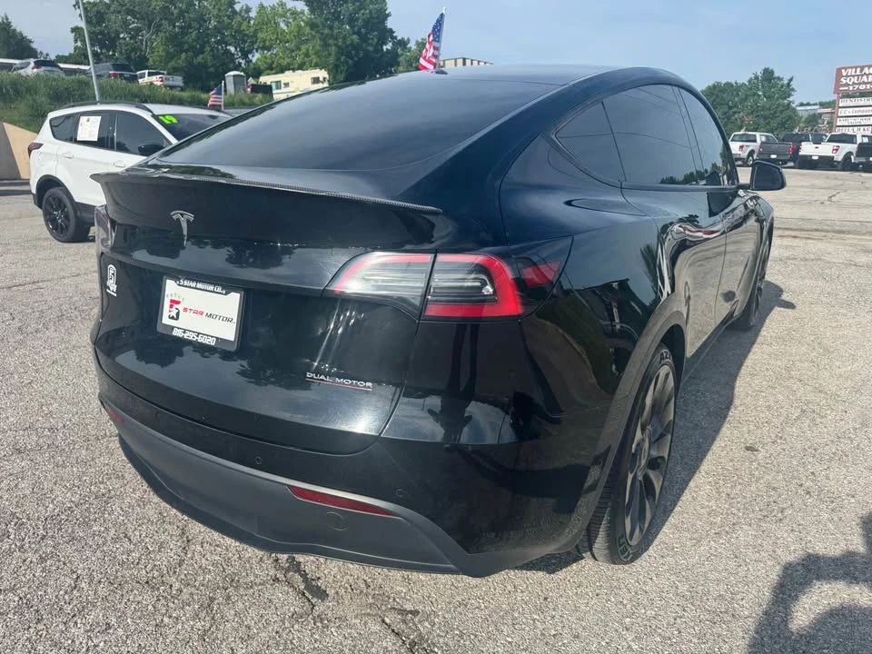 2022 Tesla Model Y Performance - Image 3 of 20