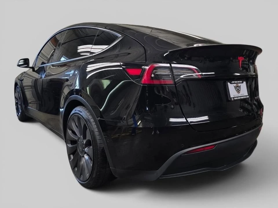 2022 Tesla Model Y Performance - Image 4 of 20