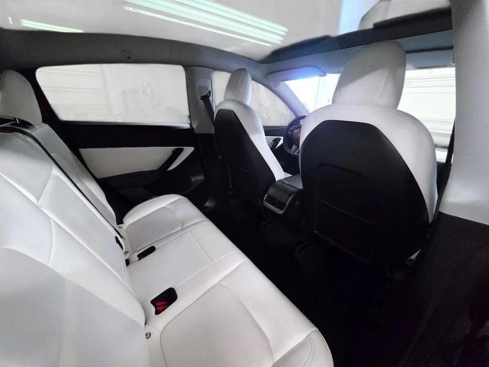 2022 Tesla Model Y Performance - Image 7 of 20
