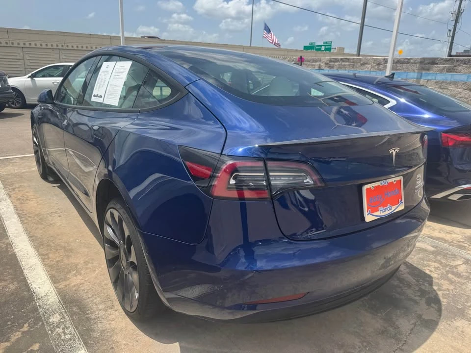 2022 Tesla Model Y Performance - Image 4 of 5