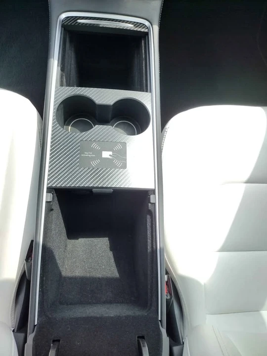 2022 Tesla Model Y Performance - Image 18 of 20