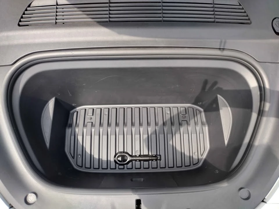 2022 Tesla Model Y Performance - Image 10 of 20