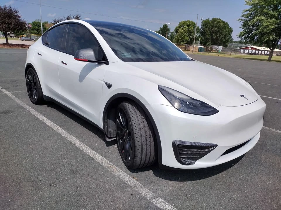 2022 Tesla Model Y Performance - Image 14 of 20