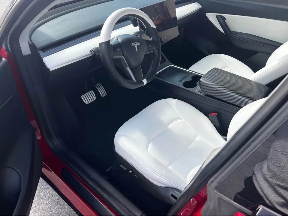 2022 Tesla Model Y Performance - Image 5 of 7