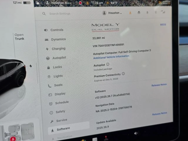 2022 Tesla Model Y Performance - Image 20 of 21