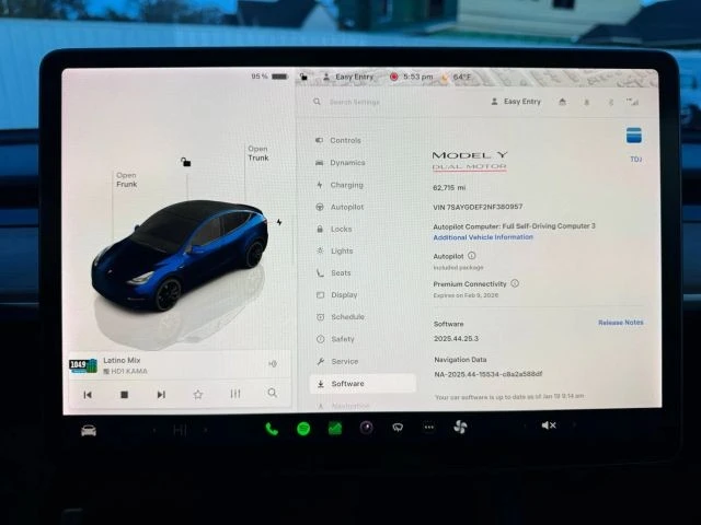 2022 Tesla Model Y Performance - Image 20 of 21