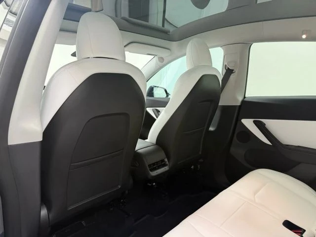 2022 Tesla Model Y Performance - Image 21 of 21