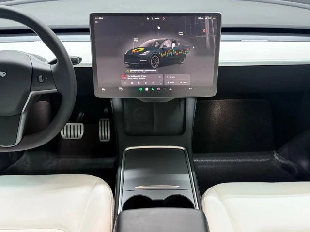 2022 Tesla Model Y Performance - Image 12 of 12