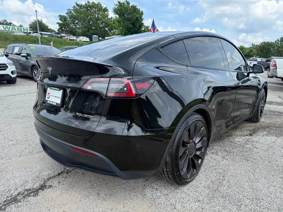 2022 Tesla Model Y Performance - Image 3 of 20