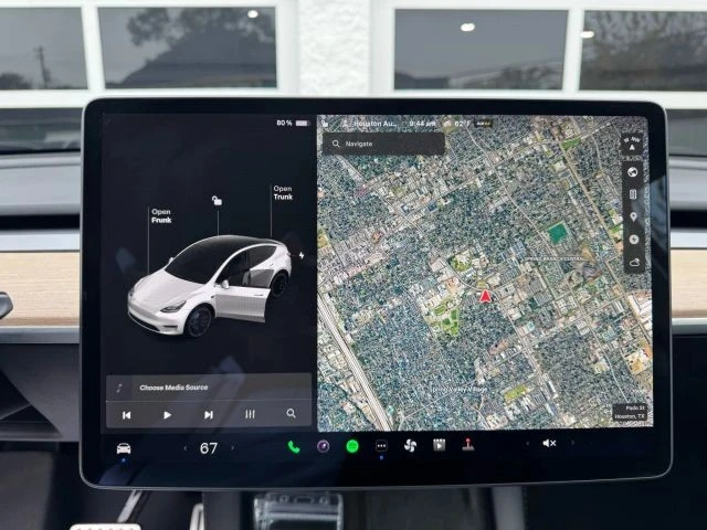 2022 Tesla Model Y Performance - Image 20 of 21