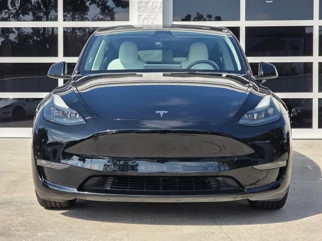 2022 Tesla Model Y Performance - Image 11 of 21