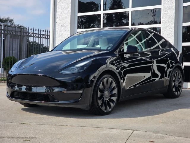 2022 Tesla Model Y Performance - Image 9 of 21