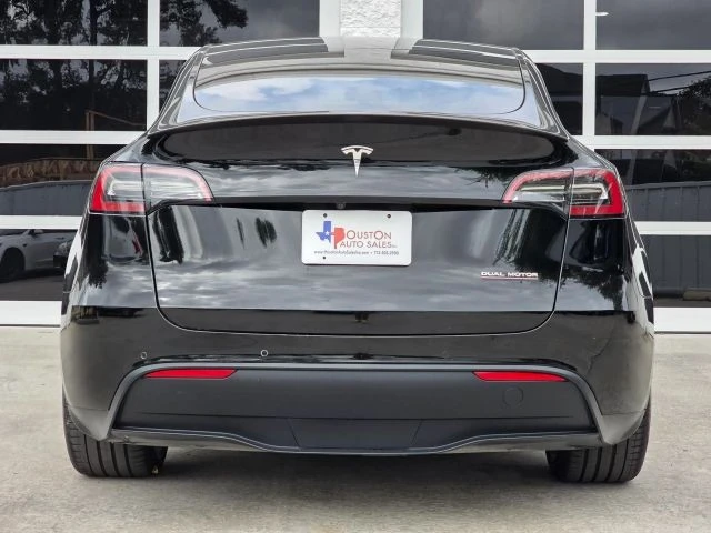 2022 Tesla Model Y Performance - Image 7 of 21