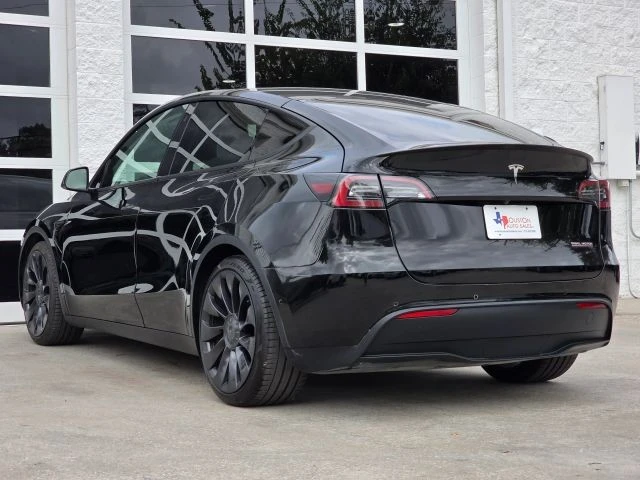 2022 Tesla Model Y Performance - Image 9 of 21