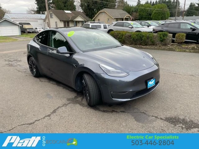 2022 Tesla Model Y Performance - Image 16 of 21
