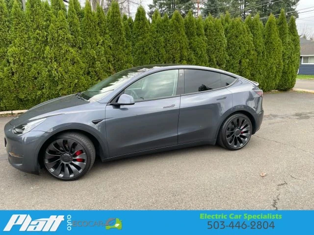 2022 Tesla Model Y Performance - Image 5 of 21