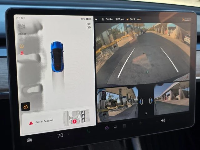 2022 Tesla Model Y Performance - Image 20 of 21