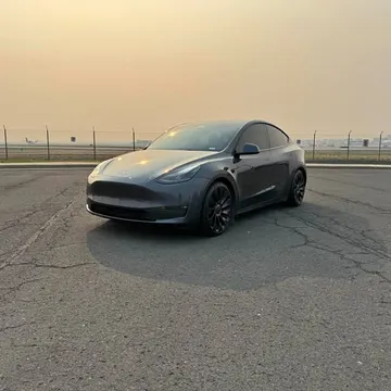 2022 Tesla Model Y Performance Sport Utility 4D