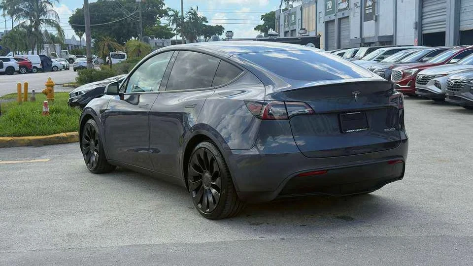2022 Tesla Model 3 - Image 6 of 14