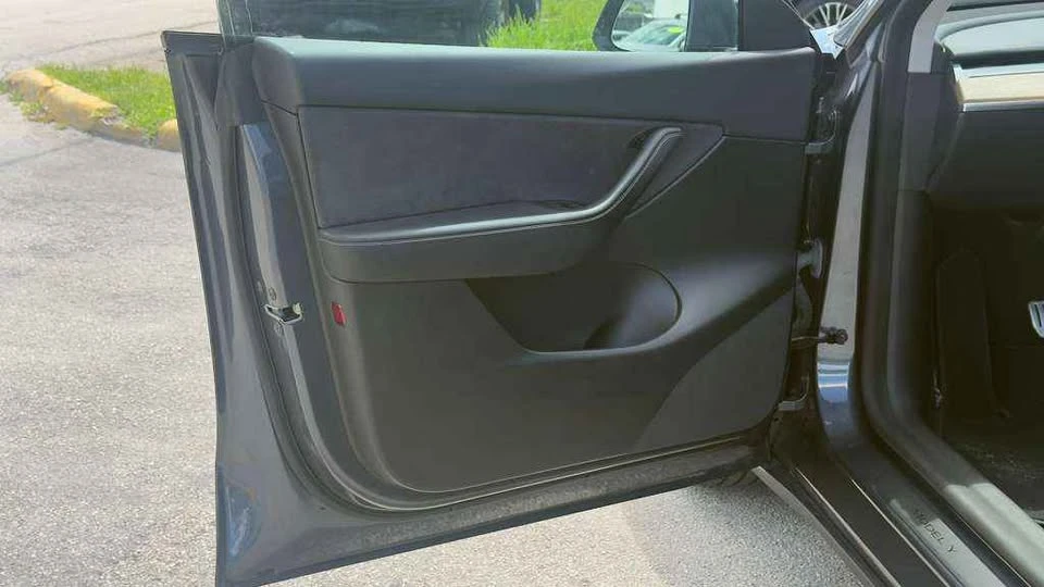 2022 Tesla Model 3 - Image 13 of 14