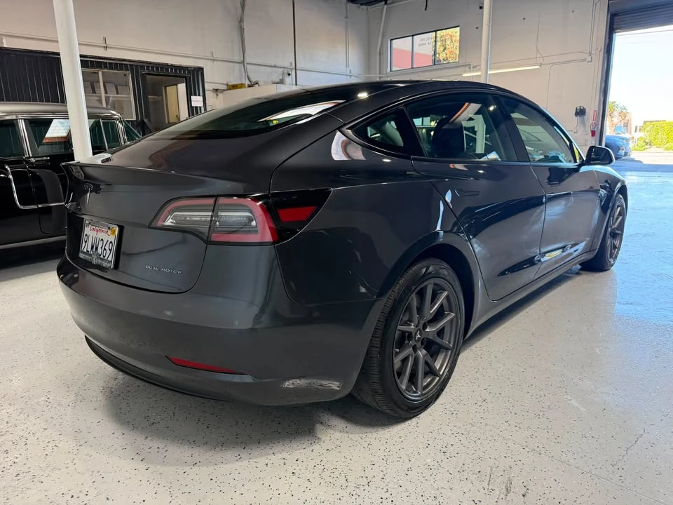 2022 Tesla Model 3 - Image 5 of 6