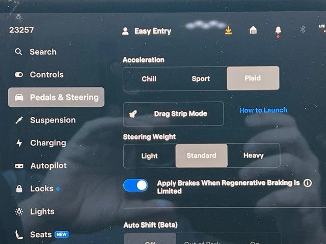 2022 Tesla Model X Plaid - Image 18 of 20