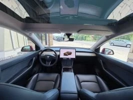2022 Tesla Model Y - Image 5 of 6