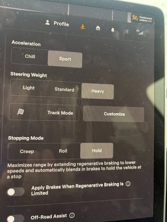 2022 Tesla Model Y Performance - Image 12 of 15