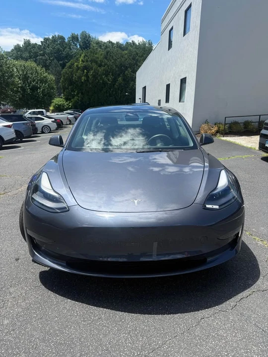 2022 Tesla Model 3 - Image 2 of 7
