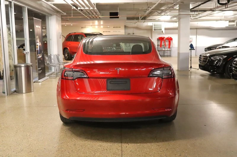2022 Tesla Model 3 - Image 5 of 15