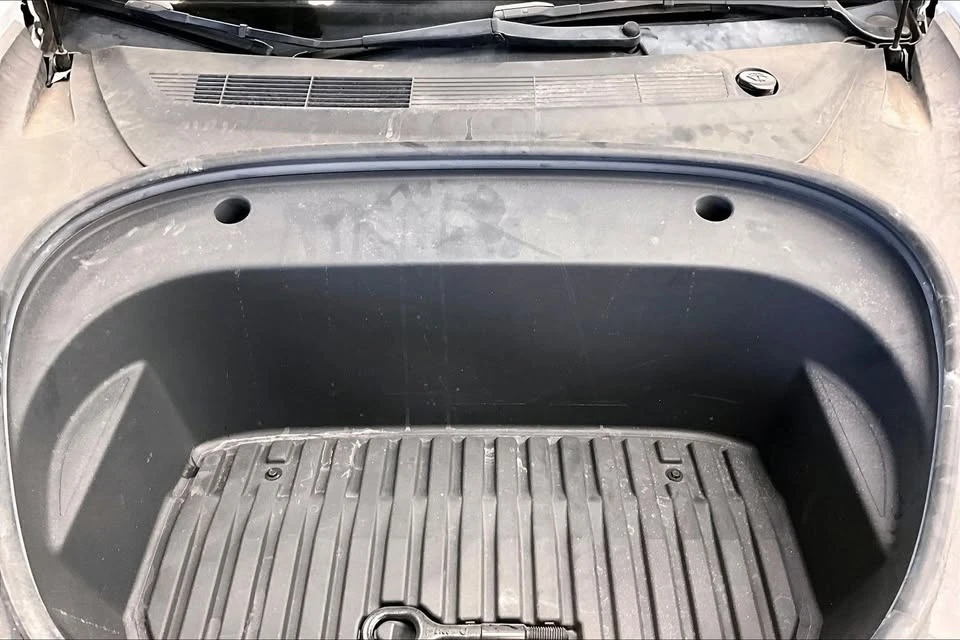 2022 Tesla Model 3 - Image 10 of 14