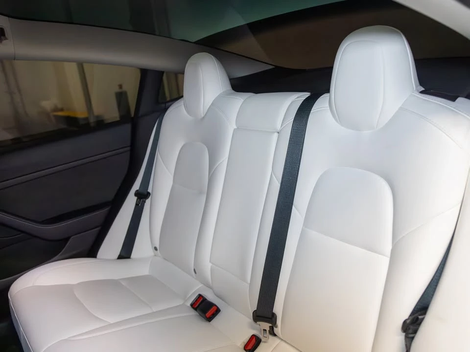 2022 Tesla Model 3 Performance - Image 10 of 13