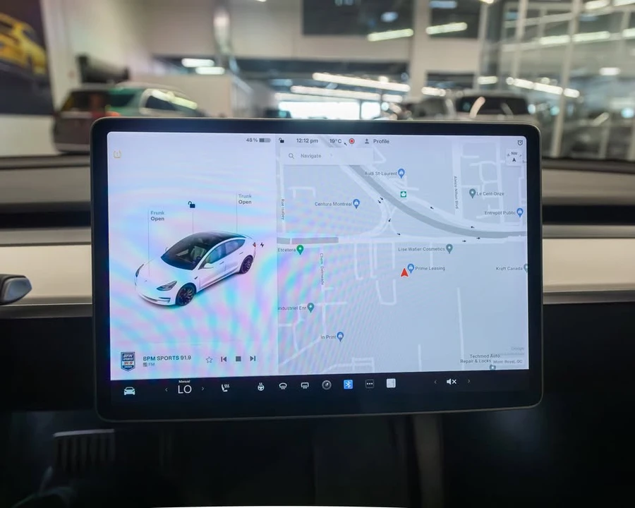 2022 Tesla Model 3 Performance - Image 6 of 13