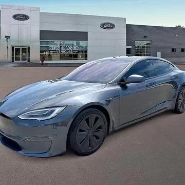 2022 Tesla Model S Plaid